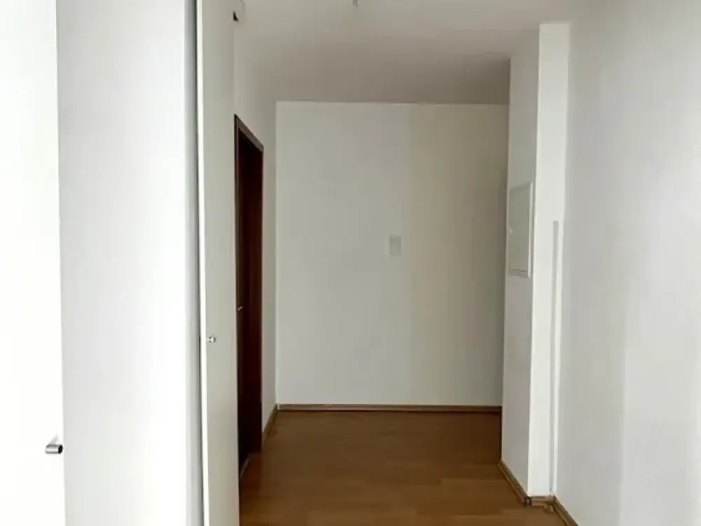 Exklusives 1-Zimmerwohnung mit Balkon in begehrter Lage Berlin-Gropiusstadt