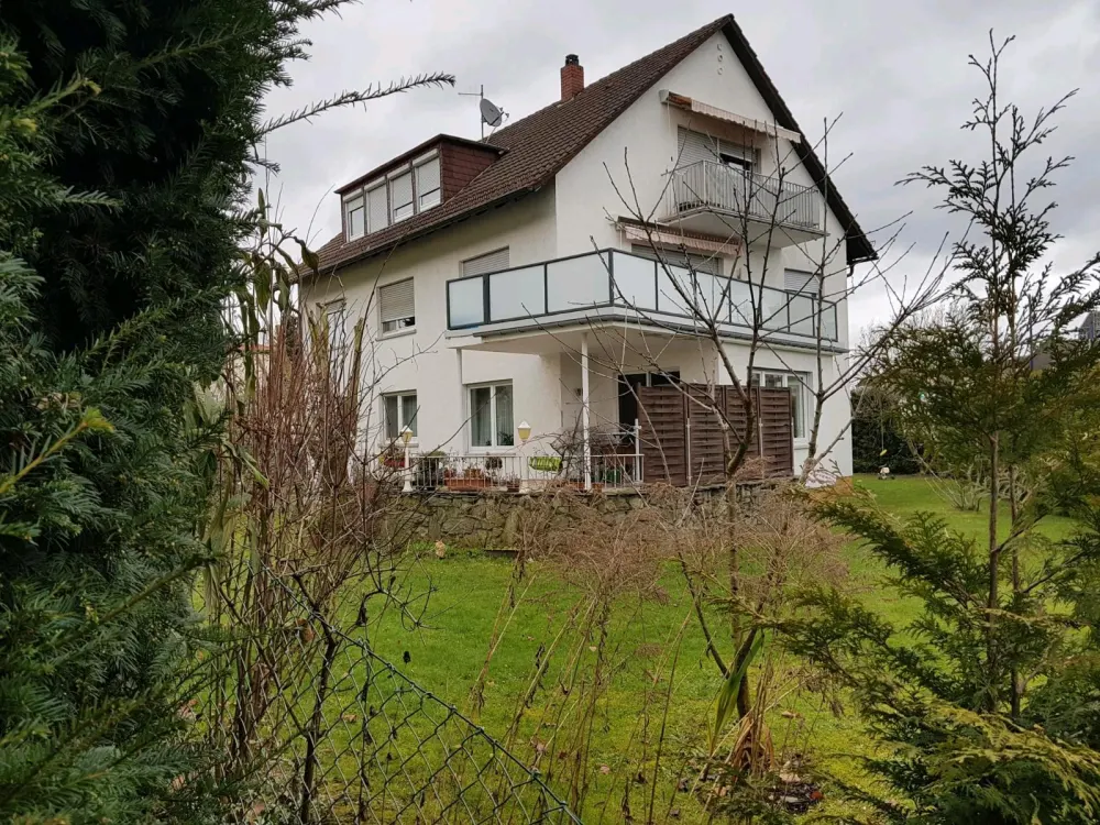 4 Zimmer Etagenwohnung