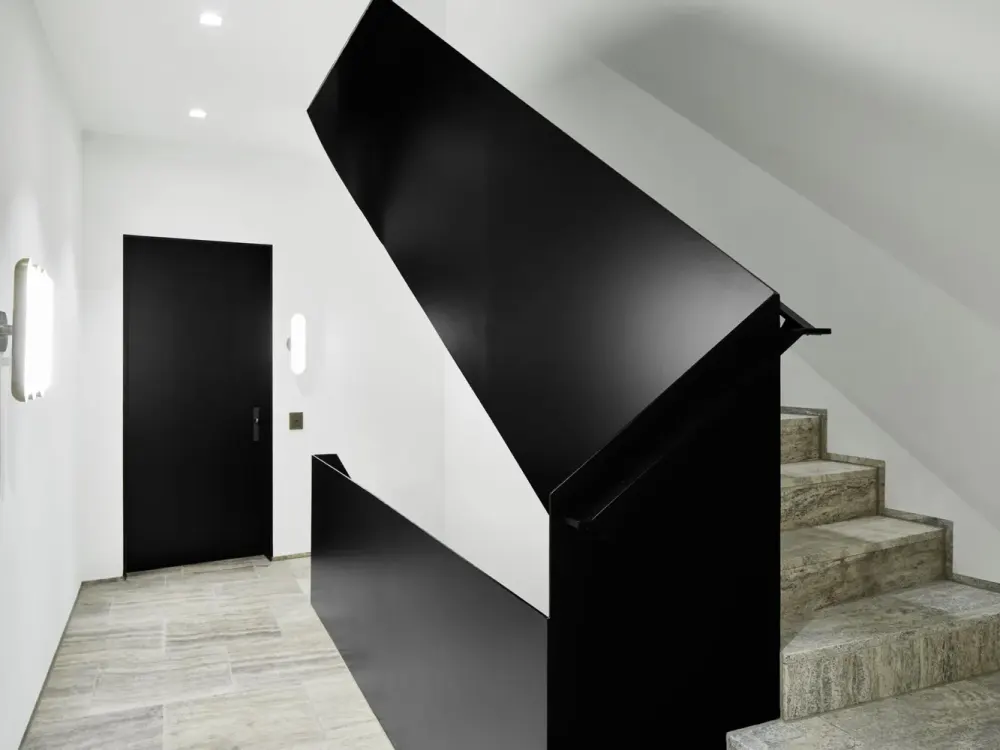Exklusive 3-Zimmer-Wohnung mit Loggia in der Linienstraße 72 | Berlin-Mitte