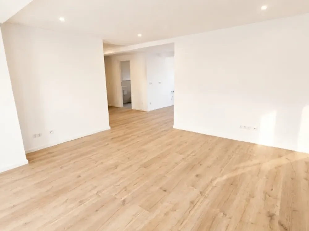 Stylish Attic Apartment in Prime Location, 4 Rooms at Erfurter Anger