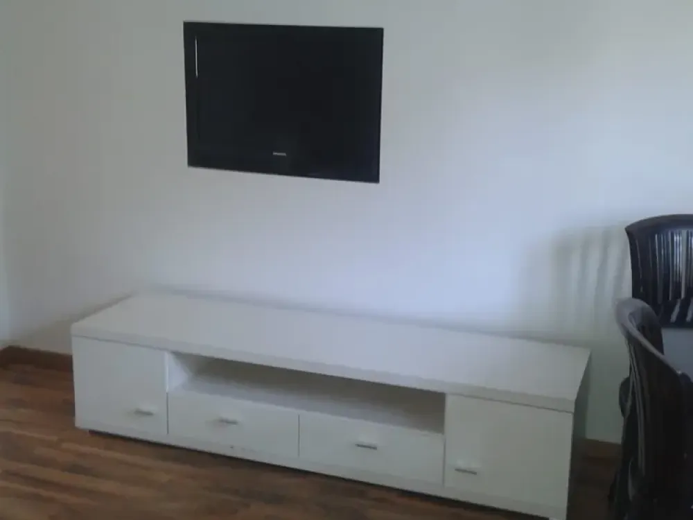 Stilvolle, neuwertige 3-Zimmer-Wohnung, möbiliert und zentrumsnah