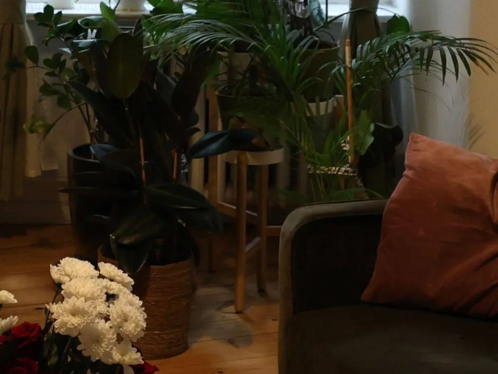 A Furnished Stylish Berlin Altbau just steps from Ku'damm
