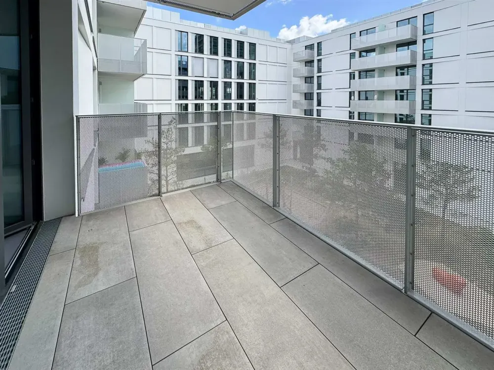 Lively, central and exclusive: 3-room new-build apartment in Europacity near Hauptbahnhof