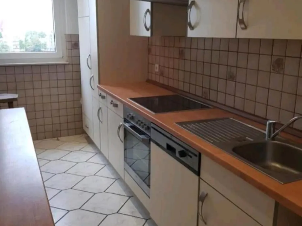 3 Zimmer möblierte Wohnung am Kaiserlei Befristet zu vermieten