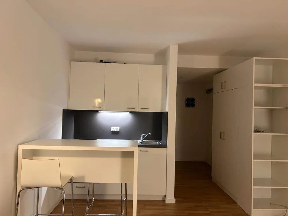 Exklusive, voll ausgestattete 1-Zimmer-Wohnung in Charlottenburg