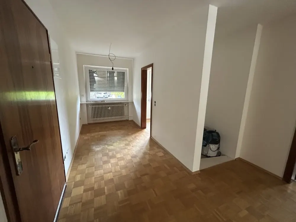 3 Zimmer Wohnung mit Terrasse direkt am Hanauer Schlossgarten