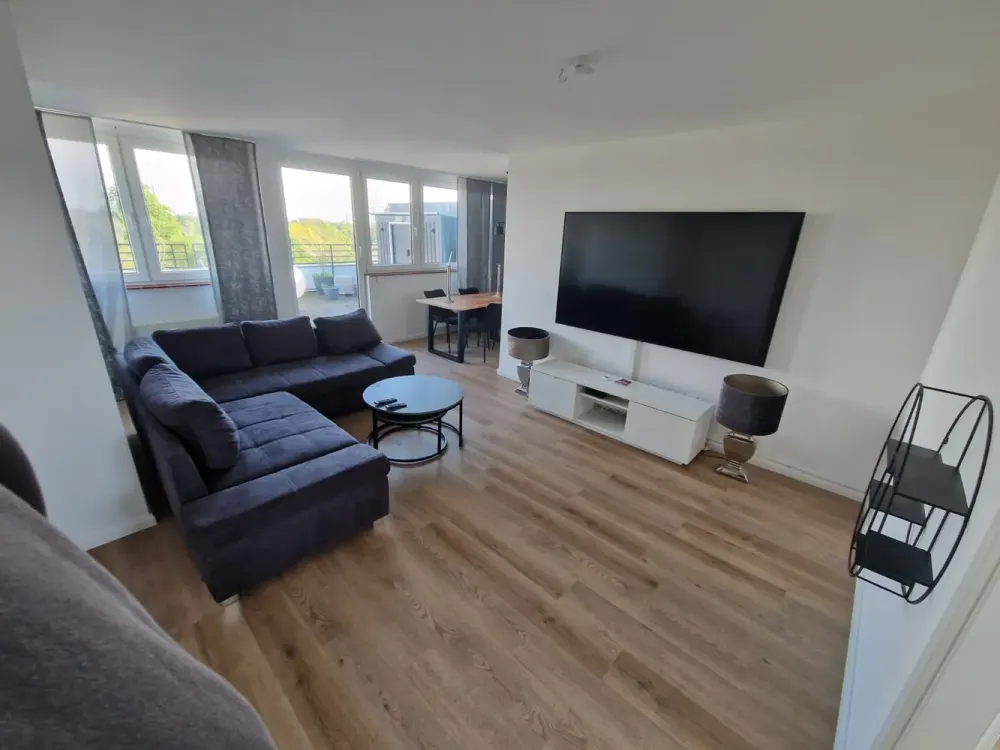 Schöne Penthousewohnung in zentraler Lage Krefeld