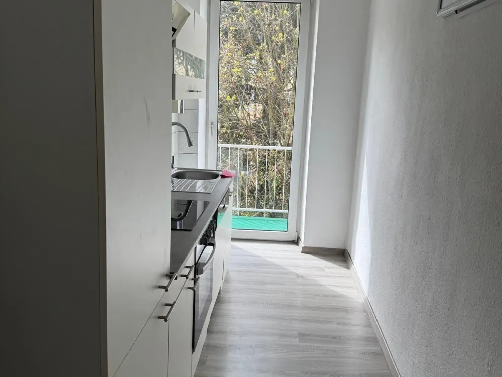 Helle 3-Zimmerwohnung Altbau