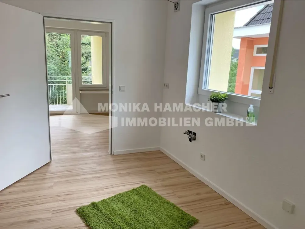 Renovierte 3-Zimmer-Wohnung im Herzen von Bergisch Gladbach