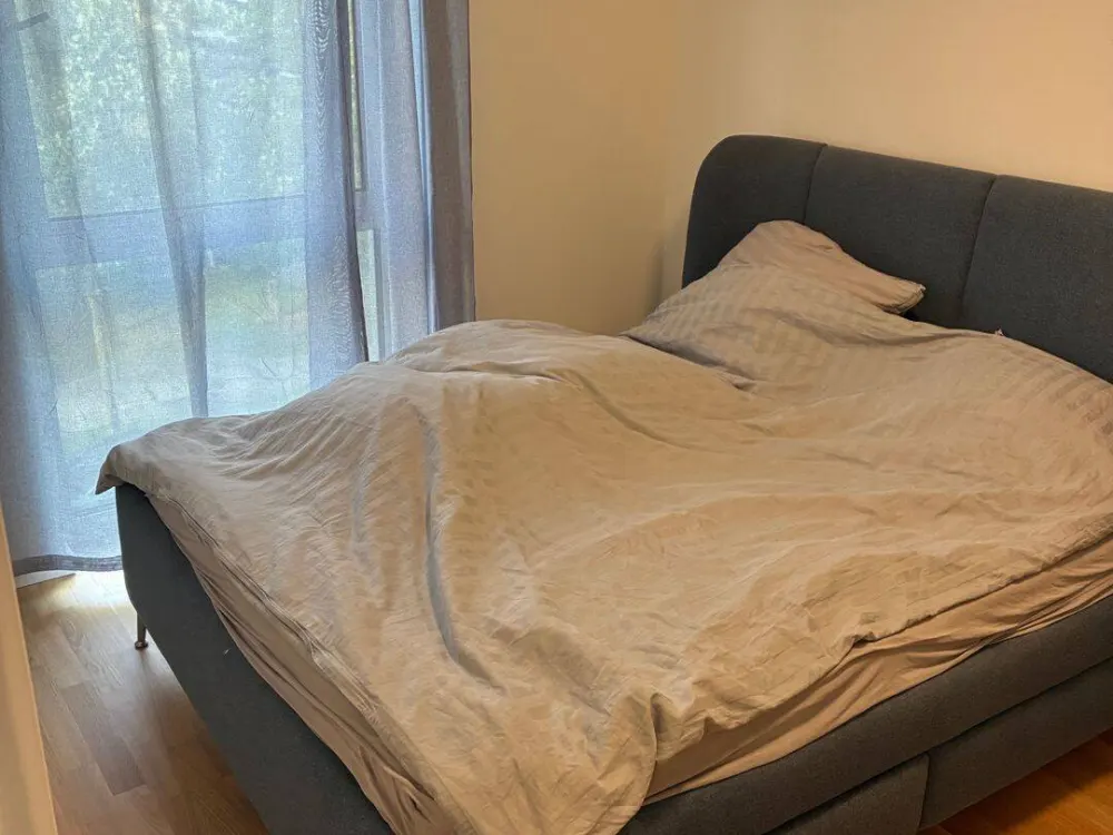 1.5 Zimmer Neubau, hochwertige Ausstattung, neuewertige EBK