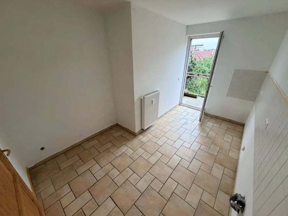 Gut geschnittene 2-Raum-Wohnung mit Balkon!