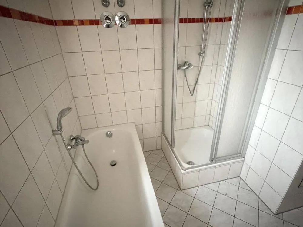 Gut geschnittene 2-Raum-Wohnung mit Balkon!
