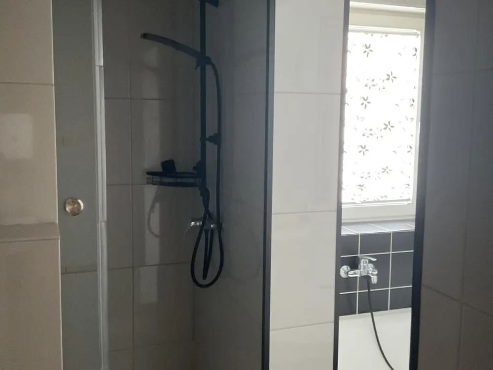 Heusweiler, großzügig geschnittene helle Wohnung
