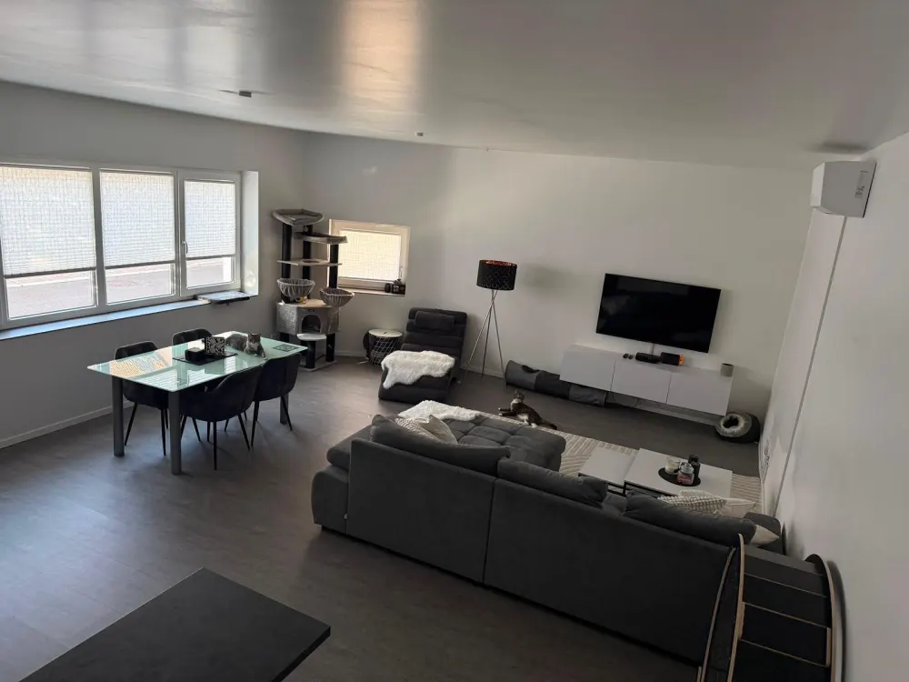 Helle moderne 3-Zimmer-Wohnung in Ittersbach zu vermieten