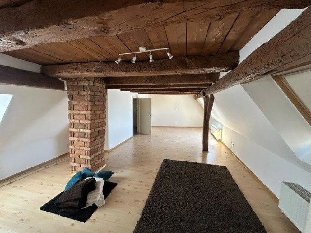 2-Zimmer Dachgeschosswohung
