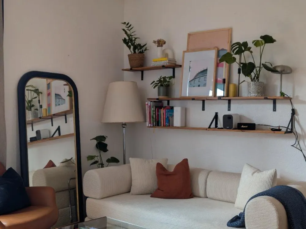 Stilvolle Wohnung in Charlottenburg mit Balkon (01.10 - 31.01)