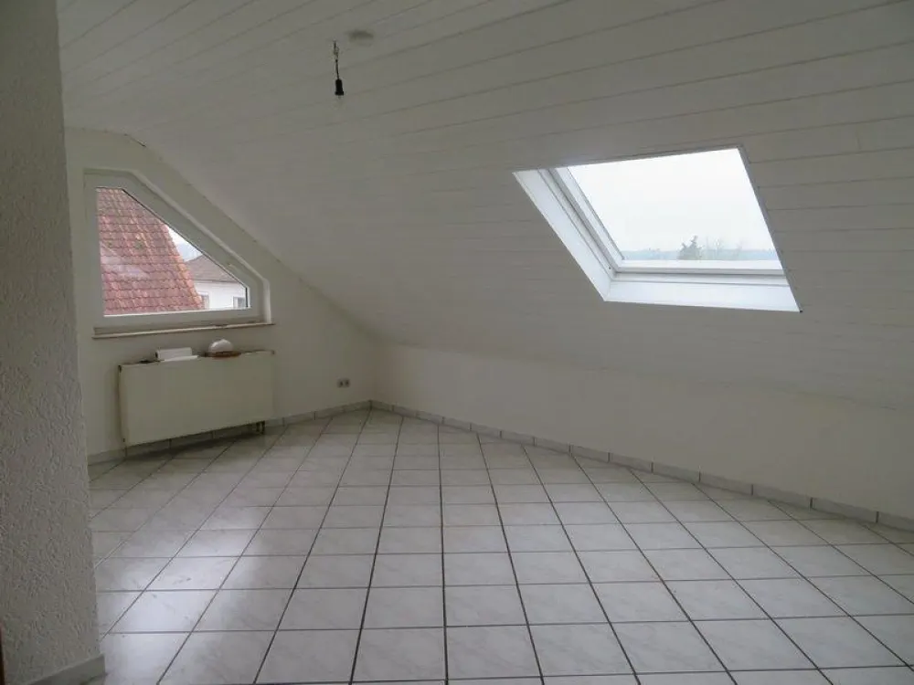 Feldrandlage Etagenwohnung nahe Darmstadt Frankfurt