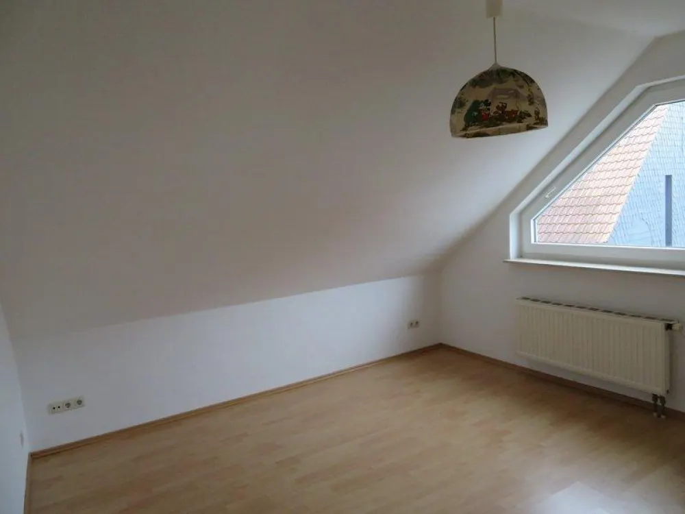 Feldrandlage Etagenwohnung nahe Darmstadt Frankfurt