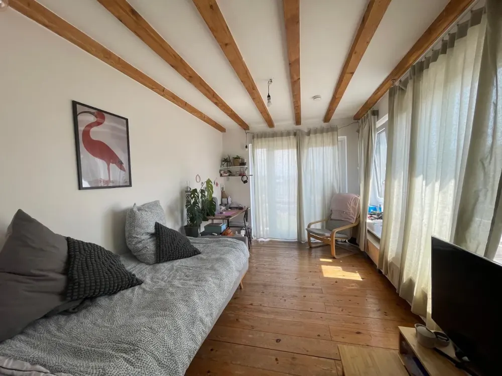 🌇✨ Wohnen über den Dächern Bochums, Charmante 3-Zimmer-Wohnung mit Dachterrasse 🏡☀️