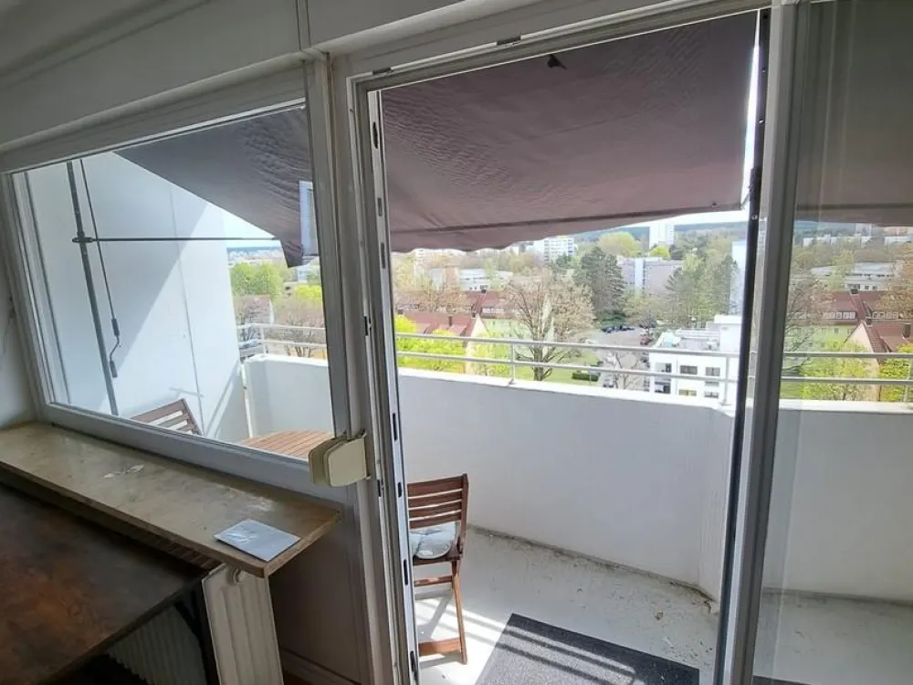 möblierte Einzimmerwohnung mit einmaligen Ausblick