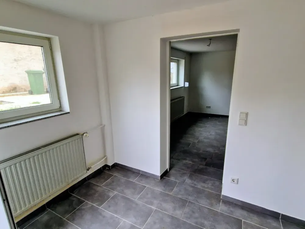 Schöne Single Wohnung mit eigenem Eingang