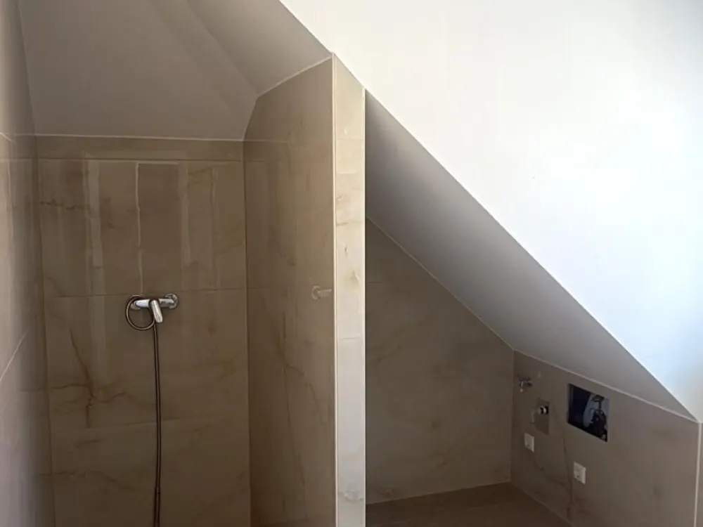 Neubau DG Wohnung