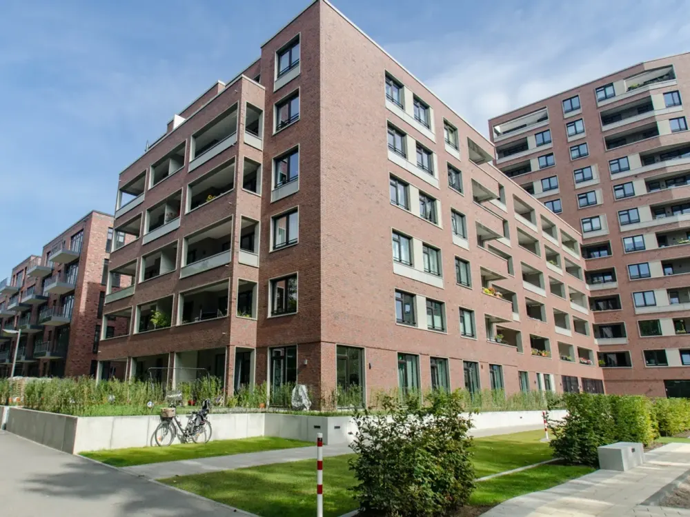 Geräumige 3 Zimmerwohnung zur Miete in Winterhude - Wentzel Dr.