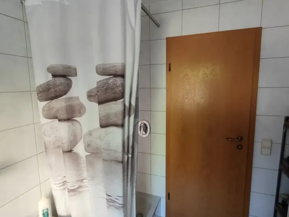 helle 2-Zimmer-EG-Wohnung mit Terrasse/ Garten in Schwaikheim