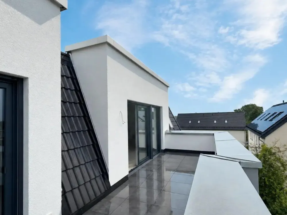 Luxuriöses 4-Zimmer-Penthouse mit großer Dachterrasse in Schildgen, Mieten oder Kaufen möglich!