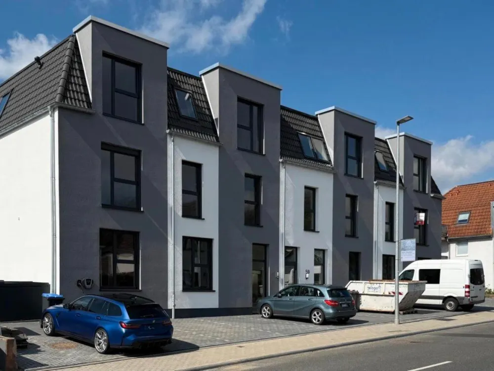 Luxuriöses 4-Zimmer-Penthouse mit großer Dachterrasse in Schildgen, Mieten oder Kaufen möglich!