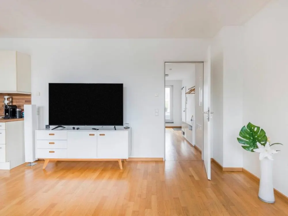 Charmant möblierte 2Zimmer Wohnung in Nymphenburg Nähe Google