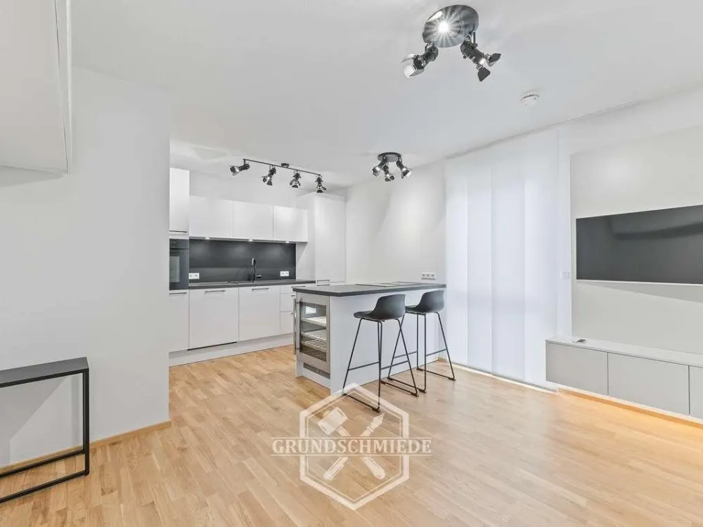 Erstklassig möblierte 2-Zimmer-Wohnung