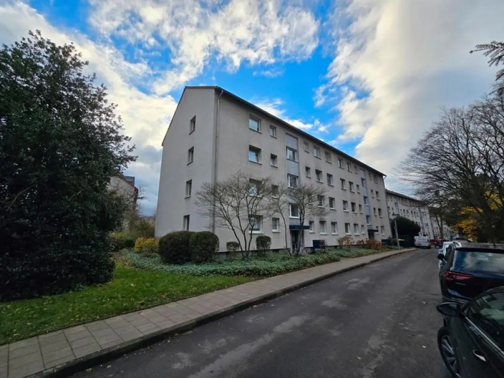 3-Zimmer-Wohnung zum selber renovieren - Düsseldorf-Holthausen