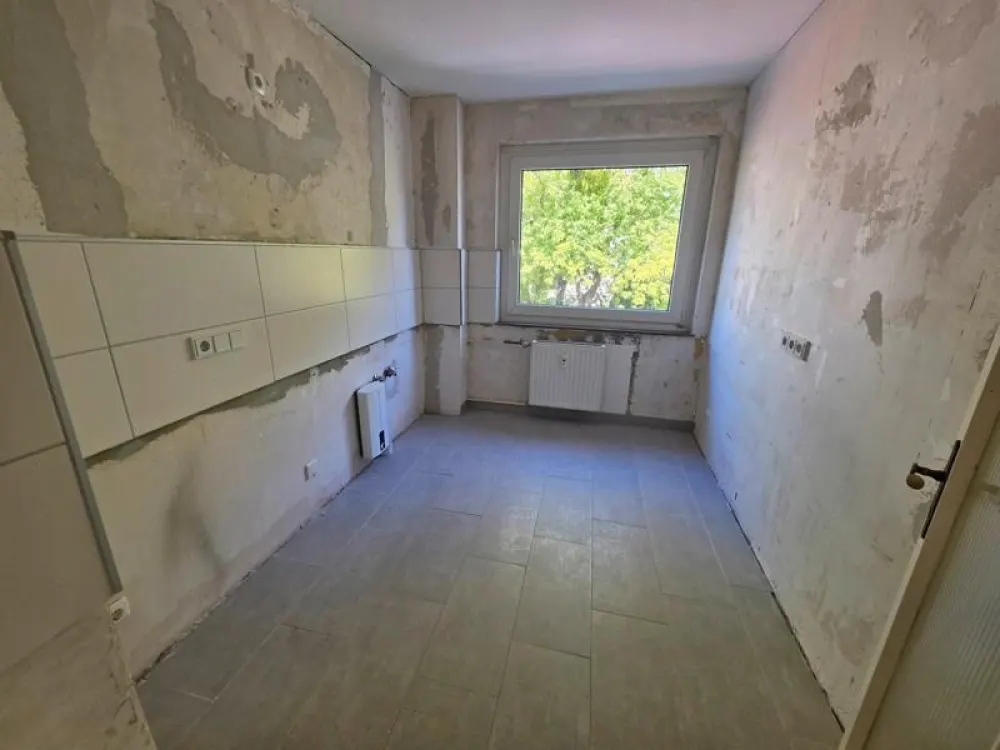 3-Zimmer-Wohnung zum selber renovieren - Düsseldorf-Holthausen