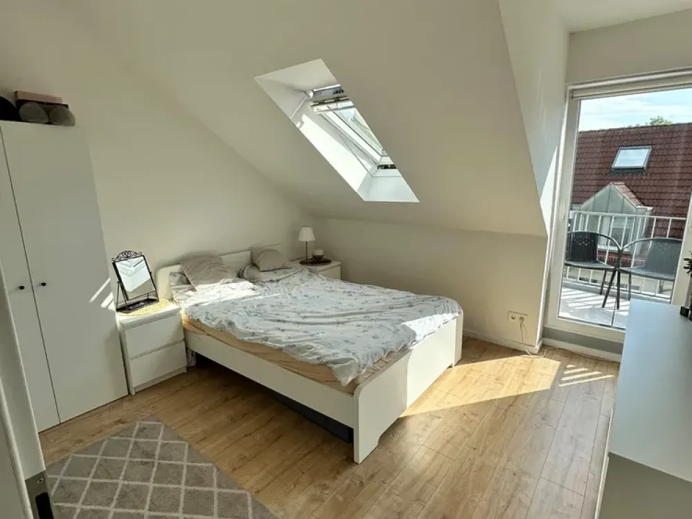 Schöne 3 Zimmer - Dachgeschosswohnung mit besonderem Flair