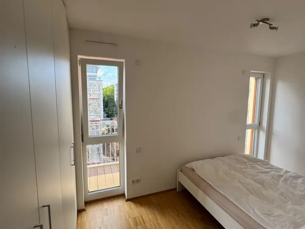 Moderne 2-Zimmer-Wohnung mit Einbauküche und Tiefgarage