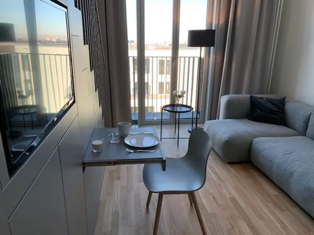 Luxuriöses, voll möbliertes 1,5 Zimmer Galerie-Apartment