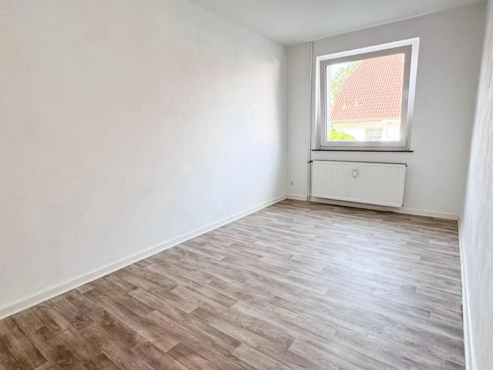 Modern wohnen, Energie sparen: Renovierte 3-Zimmer-Wohnung mit zukunftsorientierter Gebäudetechnik