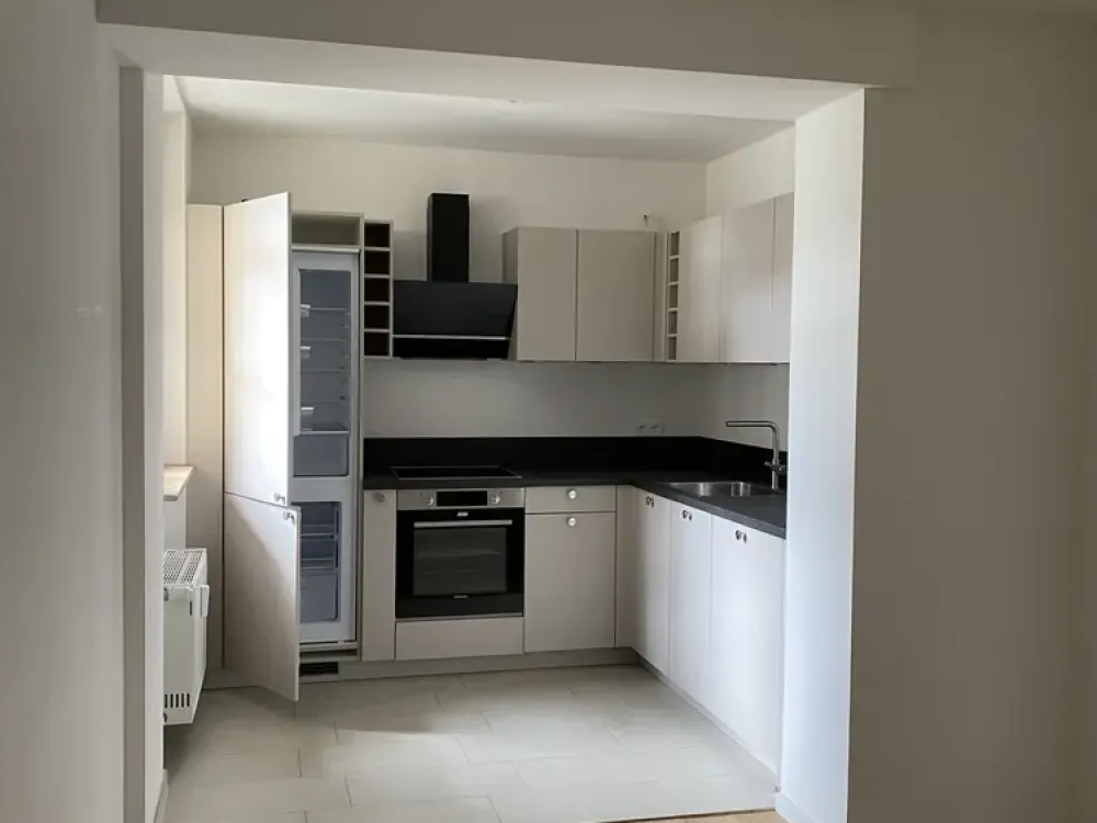 2,5 Zimmerwohnung mit Einbauküche und Wannenbad