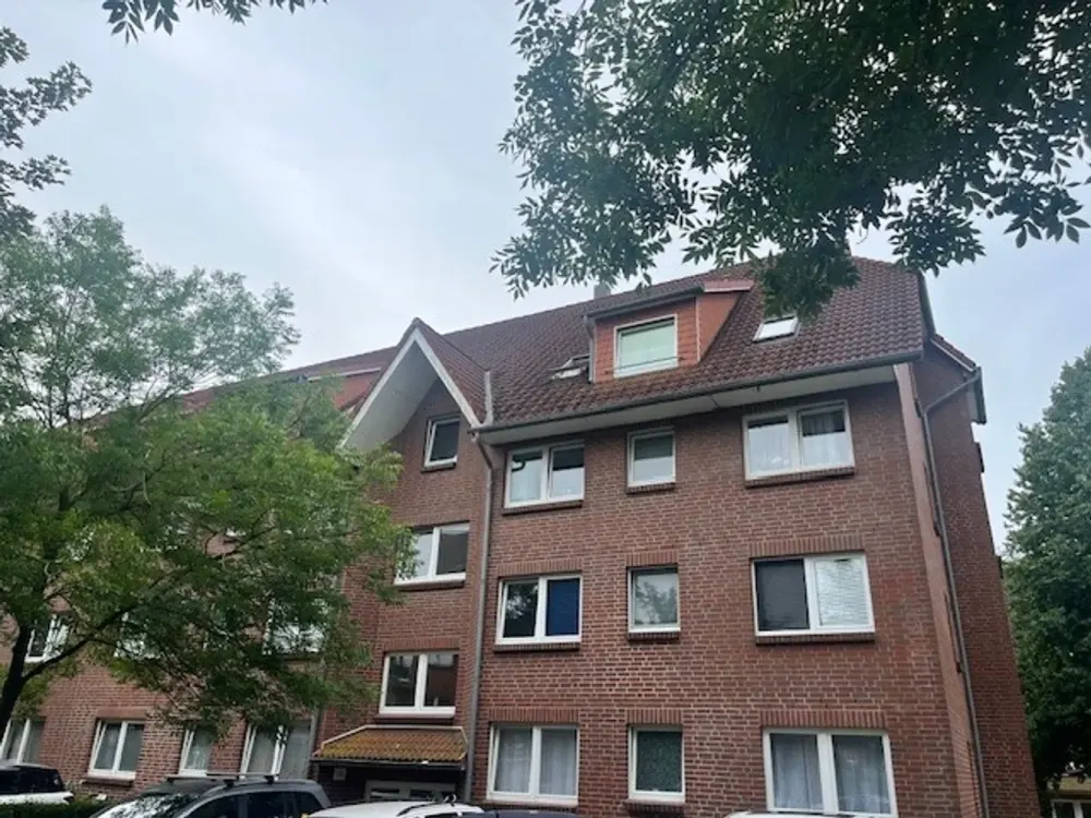 Schöne Wohnung: individuelle 2,5-Zimmer-Wohnung mit Ausblick