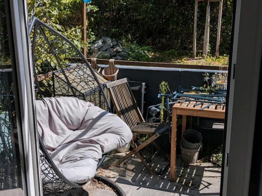 Dreizimmerwohnung mit Terrasse und kleinem Garten