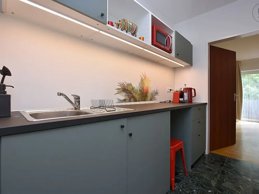 Bright, nicely furnished 1-room apartment with balcony in Böblingen