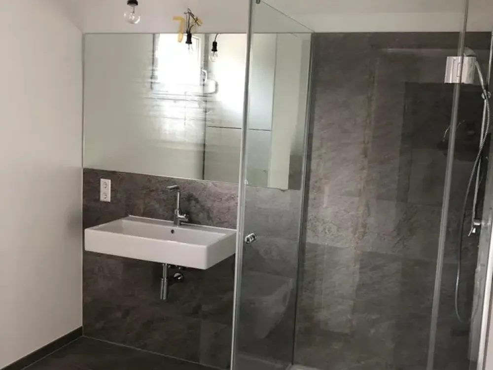 Moderne 1,5-Zimmer-Wohnung mit Einbauküche in Stuttgart-Degerloch