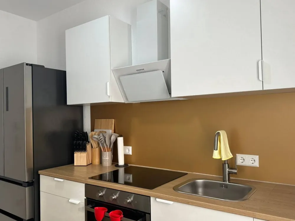 Möbliertes Zimmer, Auf Zeit & WG in Stuttgart ab 1 Monat flexibel mieten