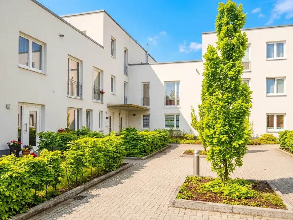 Modern Ground Floor Apartment for Rent with Terrace in Hamburg Barmbek-Süd - Wentzel Dr.