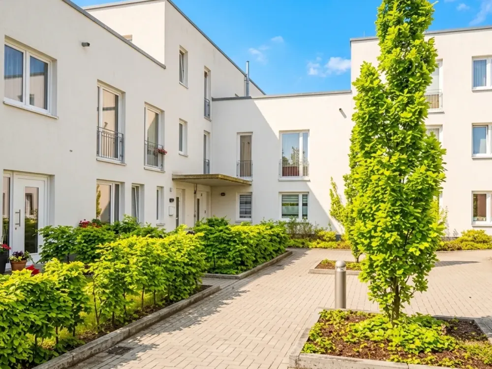 Modern Ground Floor Apartment for Rent with Terrace in Hamburg Barmbek-Süd - Wentzel Dr.