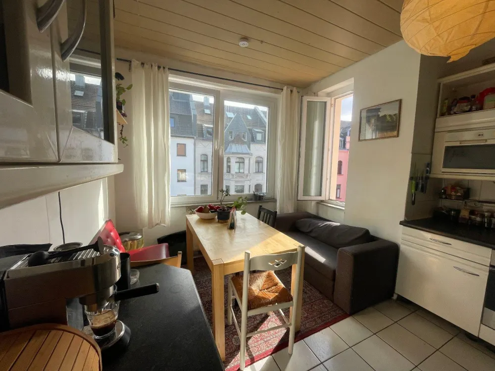 93qm, 3 Zimmer, Wohnküche