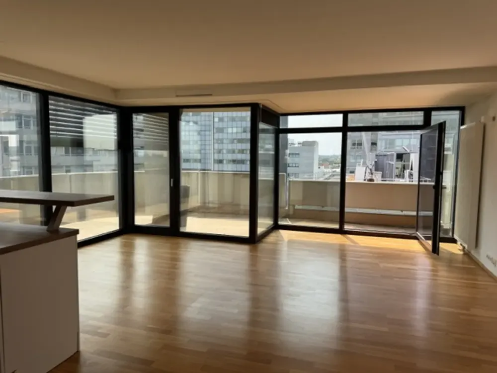 Penthouse-Feeling * * * * Hoch hinaus und mitten drin * * Top * * Top * * Top * * *