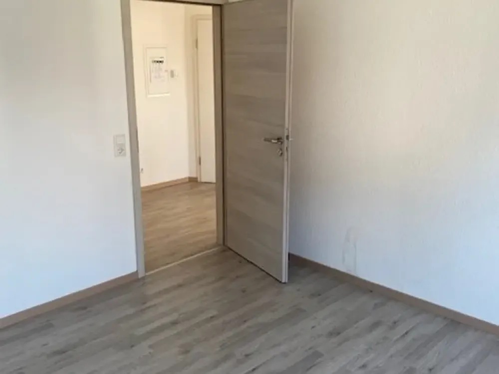 Attraktive 2-Zimmer-Wohnung in Tamm: Wohnen mit Fußbodenheizung
