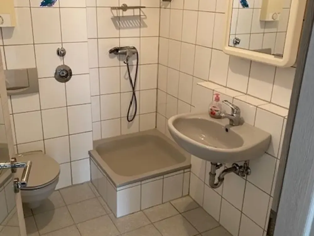 Attraktive 2-Zimmer-Wohnung in Tamm: Wohnen mit Fußbodenheizung